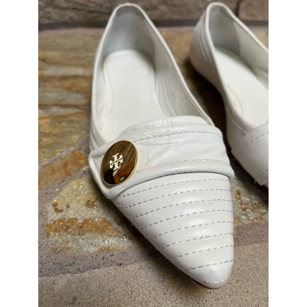 Tory Burch pointed-toe Stiched Gold Tone Logo flats white leather size 8